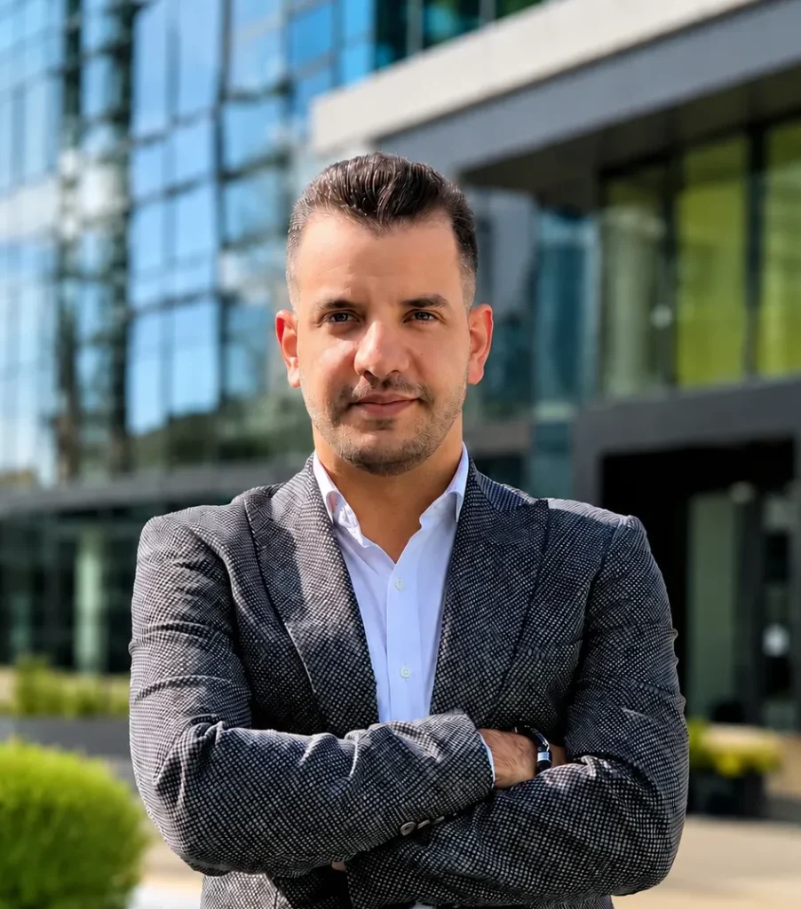 Amirsalar Rezaei - business mentor
